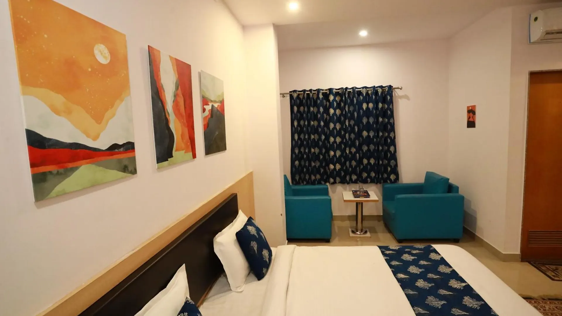 Hotel Hill View By Heritage Inn Udaipur