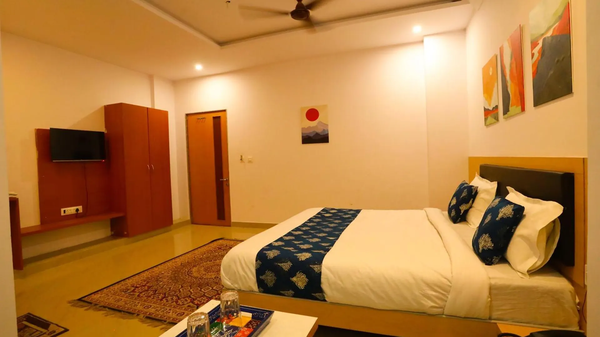 Hotel Hill View By Heritage Inn Udaipur