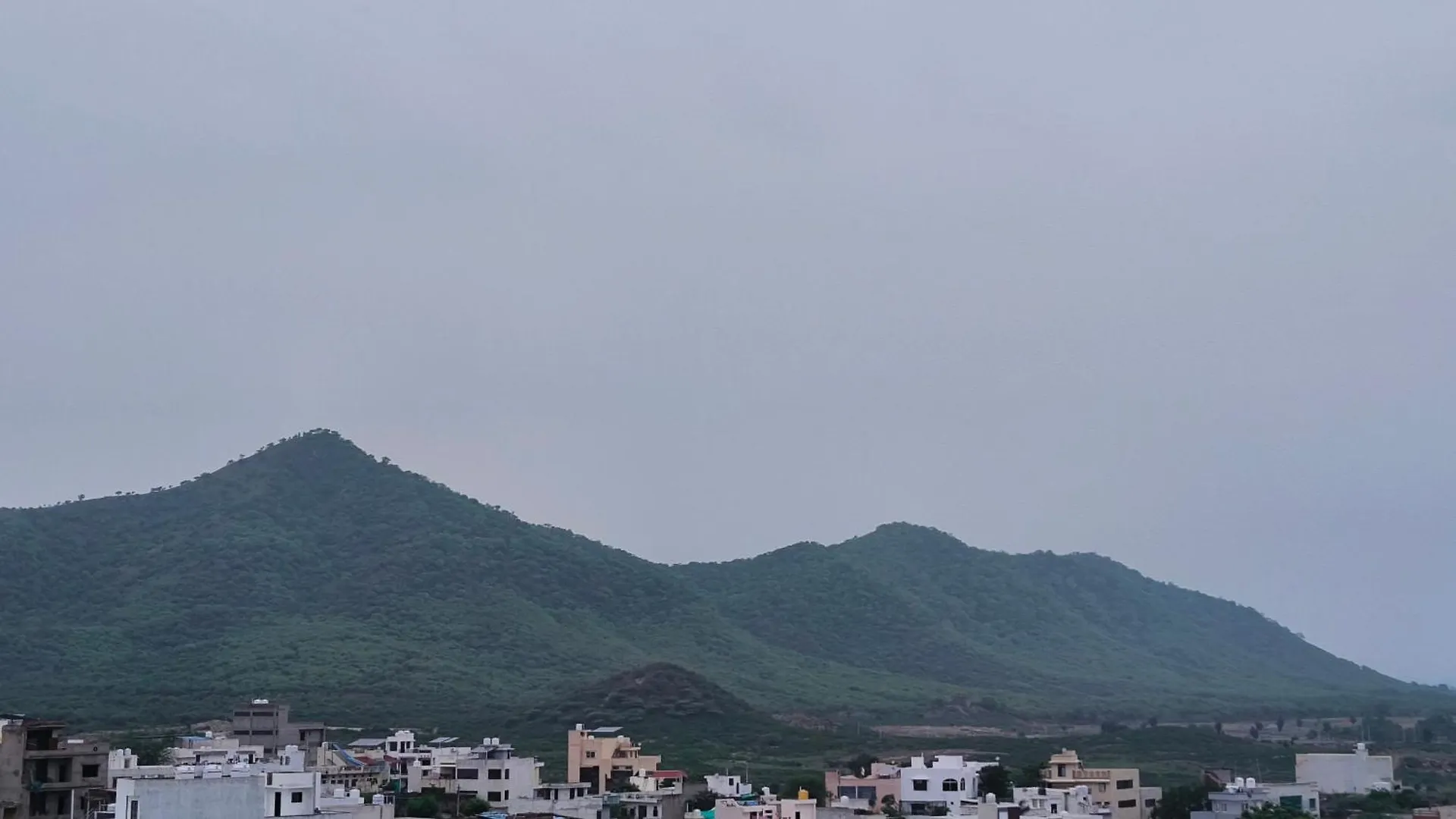 Hotel Hill View By Heritage Inn Udaipur